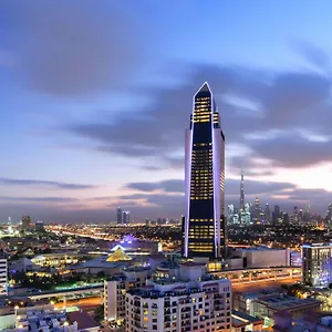 ホテル Sofitel The Obelisk ドバイ